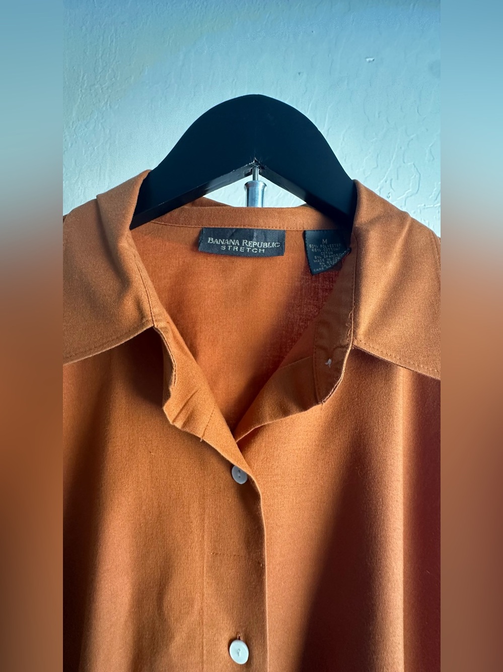 Banana Republic Women's Rust Orange Long-Sleeve Button Down Shirt